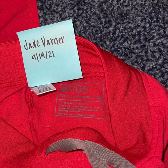 SOLD❤️POP RED FIGS SET - Picture 3 of 5